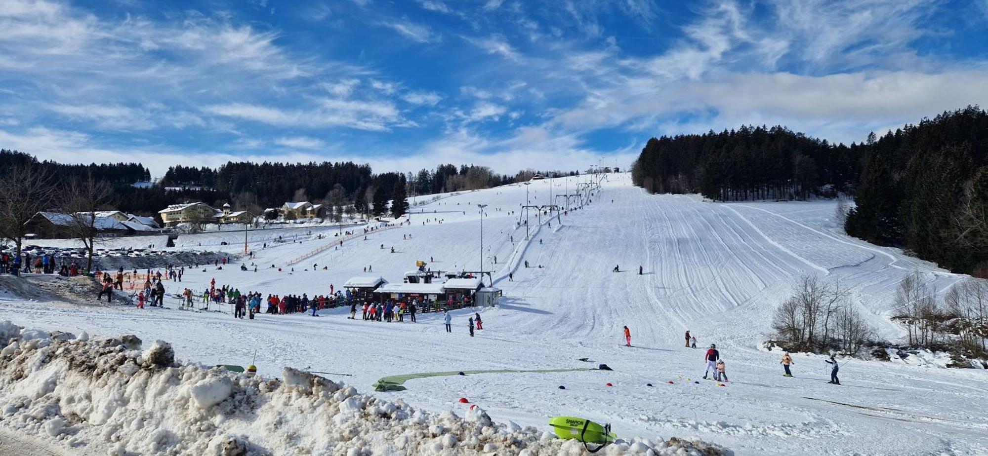 Pools, Sauna Und Balkon Mit Panoramablick Sankt Englmar Bagian luar foto